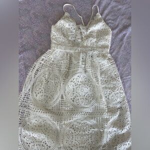 DO+BE White Lace Midi Dress S size
